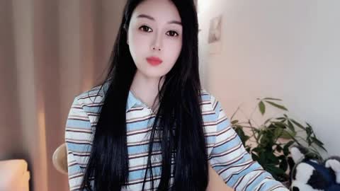 Snapshot of yuner0715 chatting on April 24, 3:20 am YunEr online show from April 24, 3:20 am