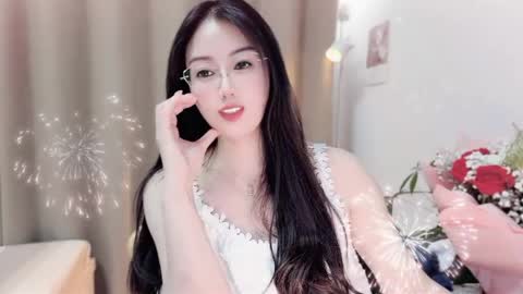 Snapshot of yuner0715 chatting on April 24, 3:25 pm YunEr online show from April 24, 3:25 pm