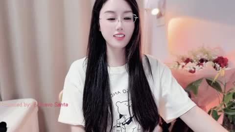 Snapshot of yuner0715 chatting on May 2, 3:50 pm YunEr online show from May 2, 3:50 pm