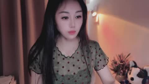 Snapshot of yuner0715 chatting on May 27, 2:41 am YunEr online show from May 27, 2:41 am