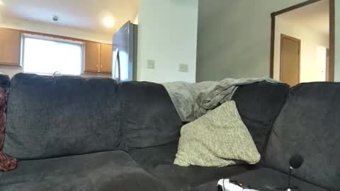 yungbul1 online show from January 8, 10:12 pm