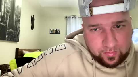 yungmugger47 online show from December 21, 10:28 pm