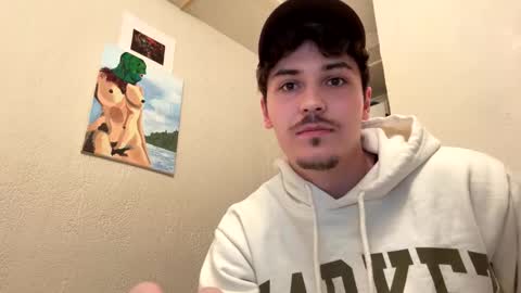 Snapshot of yungstudbev chatting on October 28, 11:51 pm yungstudbev online show from October 28, 11:51 pm