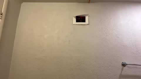 yungstudbev online show from February 26, 3:22 pm