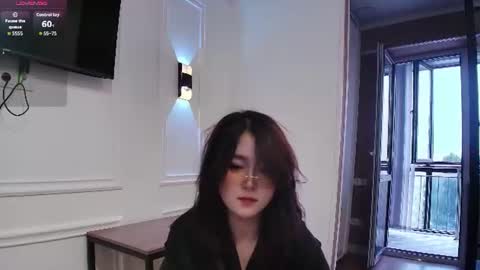 Snapshot of yunlihn_ chatting on August 4, 3:21 am yunlihn_ online show from August 4, 3:21 am