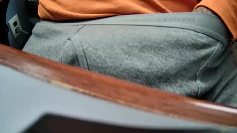 yuppers1234 online show from February 3, 4:45 pm