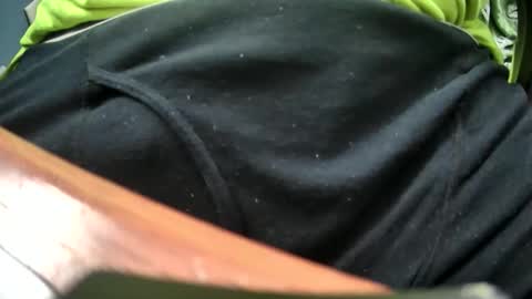 yuppers1234 online show from February 18, 2:57 pm