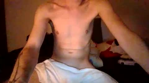 yuri1522 online show from April 5, 9:01 pm