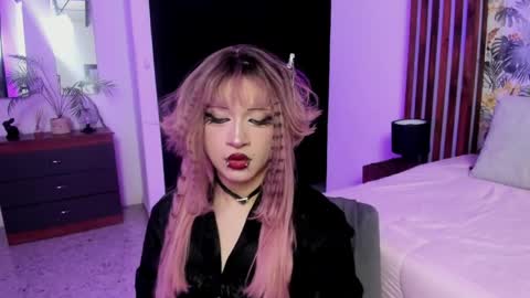 Snapshot of yuri_kay chatting on May 31, 11:50 am Yuri Kay online show from May 31, 11:50 am