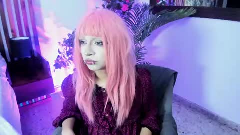Snapshot of yuri_kay chatting on June 15, 7:38 pm Yuri Kay online show from June 15, 7:38 pm