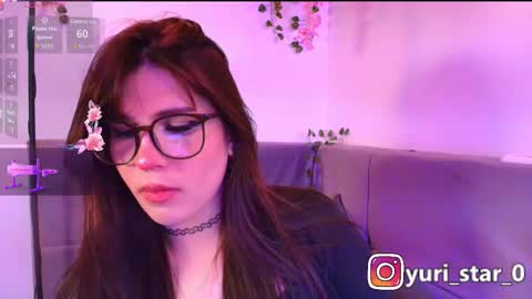 Snapshot of yuri_stars chatting on November 30, 2:43 pm Yuri Stars online show from November 30, 2:43 pm