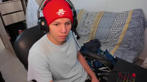 yurii_moody online show from February 25, 4:05 pm