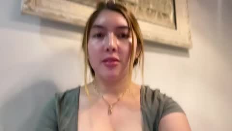 GODDESS SOFIA online show from December 28, 12:45 pm
