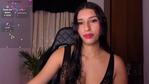 yuzii Im new to these pages so I hope you guys are kind to me. online show from March 14, 12:17 am