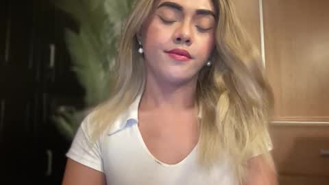 Miss Cali online show from April 16, 12:17 pm