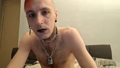 Snapshot of yxungscarbxy chatting on May 29, 9:02 pm T online show from May 29, 9:02 pm