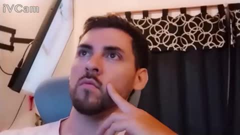 Snapshot of zaaaayn20 chatting on April 16, 2:12 am zaaaayn20 online show from April 16, 2:12 am