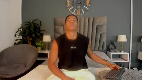 zac online show from October 22, 3:18 am