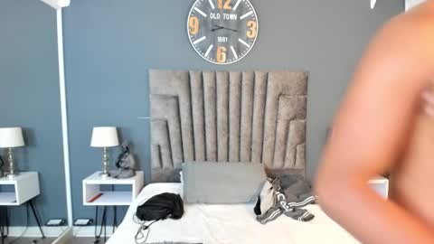 zac online show from November 15, 3:48 am