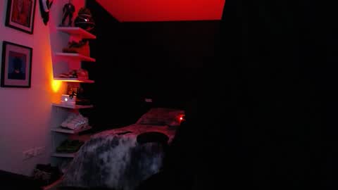 zac_muller1 online show from November 25, 7:08 am