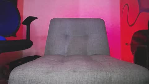 Zac Freelance model online show from October 21, 4:46 am