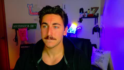 Zach Rhyder online show from November 10, 2:32 am