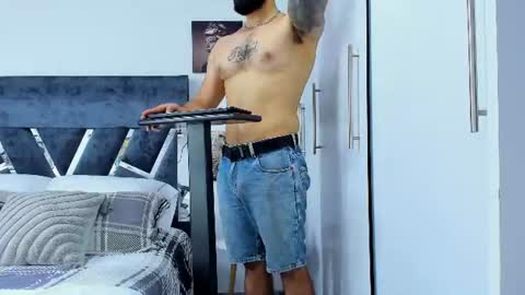 Snapshot of zack_froone chatting on July 11, 4:43 pm Richard online show from July 11, 4:43 pm