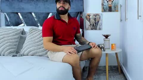Snapshot of zack_froone chatting on July 24, 2:04 pm Richard online show from July 24, 2:04 pm