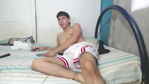 ZackMontiel07 online show from November 22, 9:36 pm