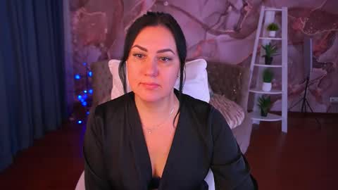 Zafiramoonn online show from November 17, 1:39 pm