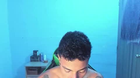 BiG Zafiro online show from December 4, 11:30 am