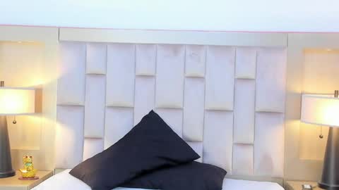 zahir_ashar online show from April 23, 11:53 am