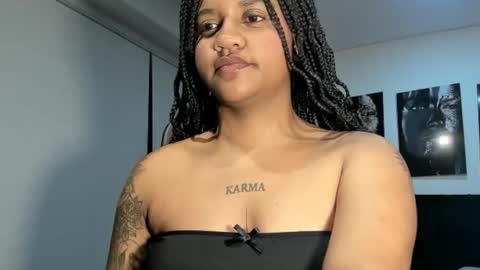 zahra_rose online show from October 13, 9:42 am