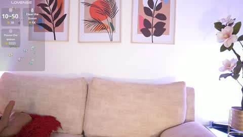 Snapshot of zahrawilliams chatting on December 20, 11:21 am Zara Williams online show from December 20, 11:21 am