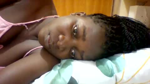 Snapshot of zainxxxx chatting on February 9, 7:16 am zainxxxx online show from February 9, 7:16 am