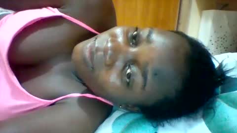 Snapshot of zainxxxx chatting on February 23, 8:55 pm zainxxxx online show from February 23, 8:55 pm