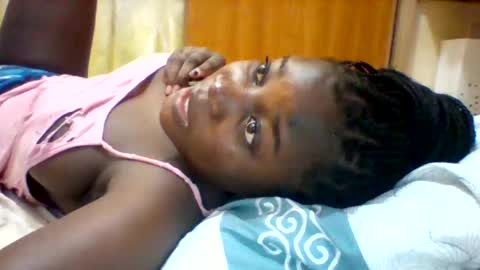 Snapshot of zainxxxx chatting on March 2, 2:00 pm zainxxxx online show from March 2, 2:00 pm