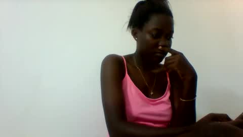 Snapshot of zainxxxx chatting on February 5, 4:55 pm zainxxxx online show from February 5, 4:55 pm