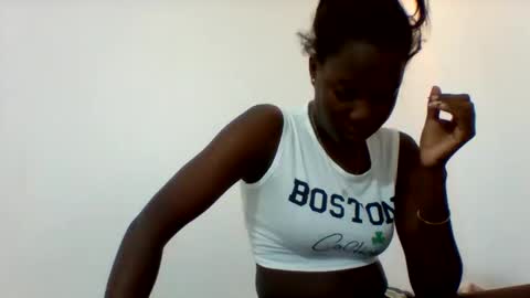 Snapshot of zainxxxx chatting on February 25, 6:56 am zainxxxx online show from February 25, 6:56 am