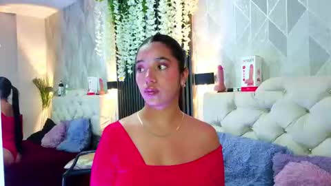 Snapshot of zaira_bonny chatting on July 18, 4:44 pm Zaira Bonny online show from July 18, 4:44 pm