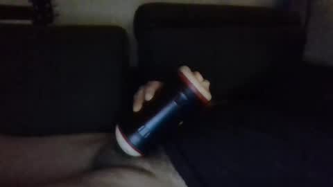 Snapshot of zakksten chatting on December 9, 11:56 pm Zakk online show from December 9, 11:56 pm