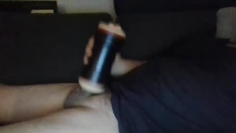 Snapshot of zakksten chatting on November 2, 1:30 am Zakk online show from November 2, 1:30 am