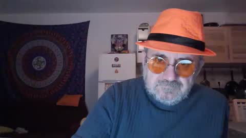 Snapshot of zalmoxas76 chatting on March 2, 6:04 pm zalmoxas76 online show from March 2, 6:04 pm