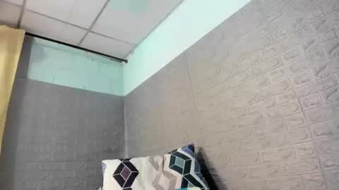 Snapshot of zamara__ chatting on January 18, 3:16 pm Zamara online show from January 18, 3:16 pm