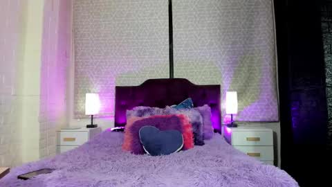 Zamara Kleii online show from November 15, 5:27 am