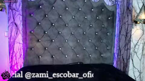  online show from September 22, 8:33 pm