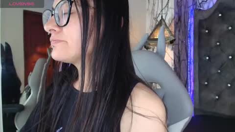 Snapshot of zami_escobar_of chatting on October 8, 8:28 pm online show from October 8, 8:28 pm