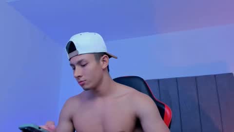 Zander online show from March 23, 1:31 am