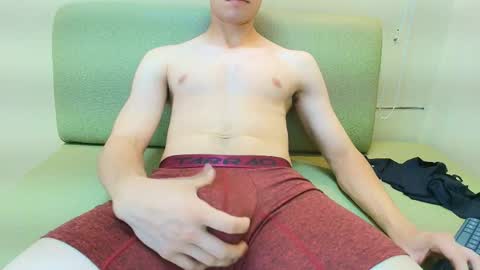 Snapshot of zane_evans chatting on March 27, 1:33 pm zane online show from March 27, 1:33 pm