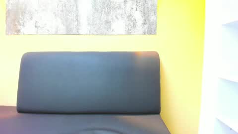 Snapshot of zane_evans chatting on April 11, 12:53 pm zane online show from April 11, 12:53 pm